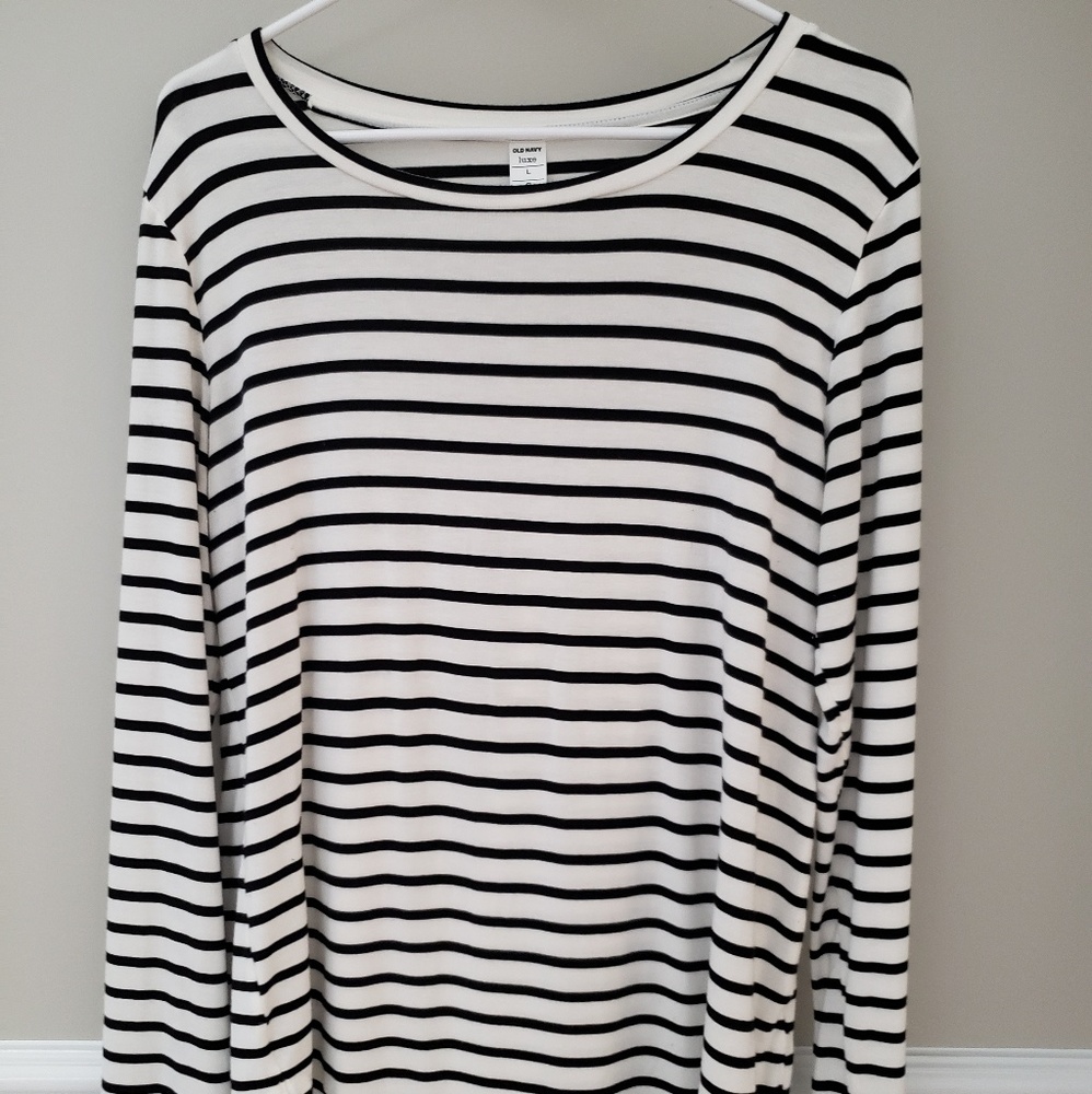 Old Navy Luxe striped tshirt EUC